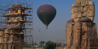 门农巨像 - 底比斯西部，埃及