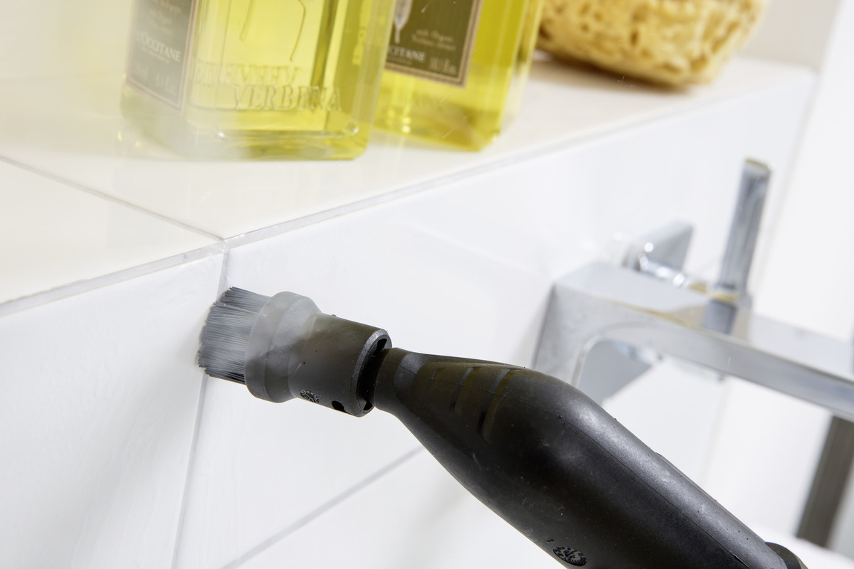 家庭清洁如何高效又保护双手呢？卡赫教你一举两得的方法！