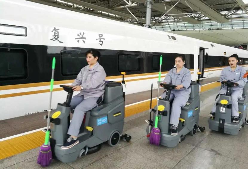适用于高铁车站各区域的卡赫专业清洁装备（下）