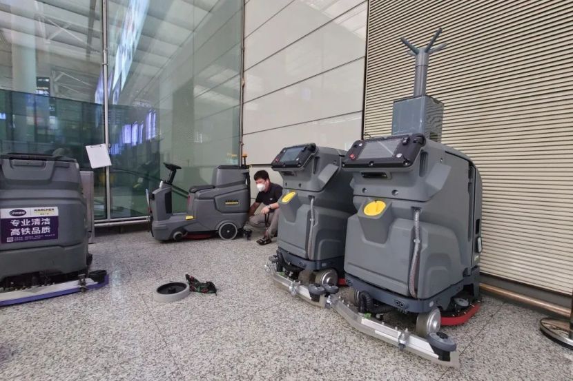 德国卡赫奔赴上海交通枢纽第一线，“洁”尽全力守护公共安全！