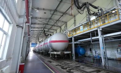 德國卡赫攜手新疆現代化大型石化企業，落地國內首個全自動鐵路罐車清洗系統